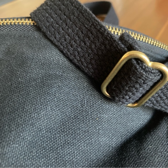 WAAM by Saunders Fanny pack - Picture 4 of 5